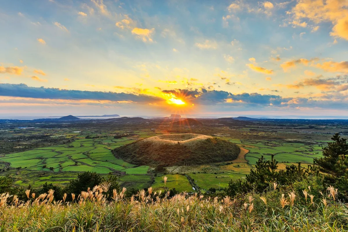 1 월 제주도 (출처 : 한국관광공사)