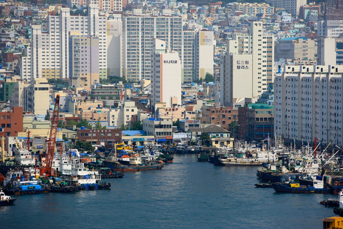 부산항북항 친수공원 - 부산여행 여행
