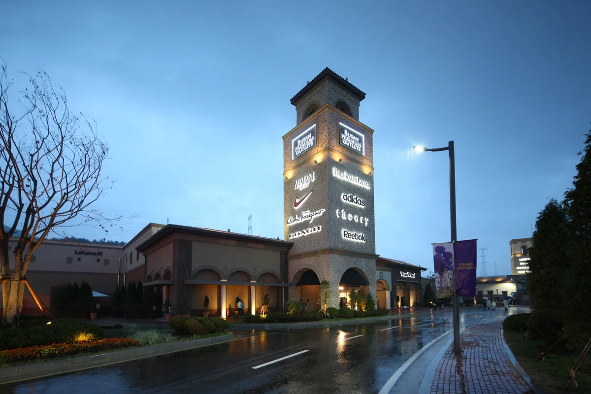 현대프리미엄아울렛 김포점 - 프리미엄아울렛 여행