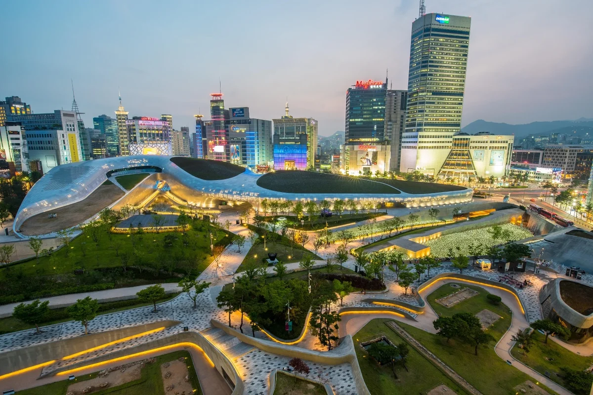 동대문디자인플라자 - 동대문 여행