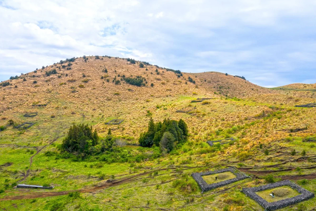용눈이오름 - 제주여행 여행