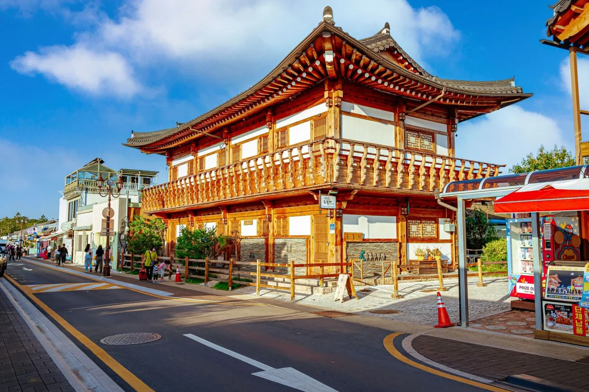 경주 뚜벅이여행의 중심, 황리단길 - 경주여행 여행