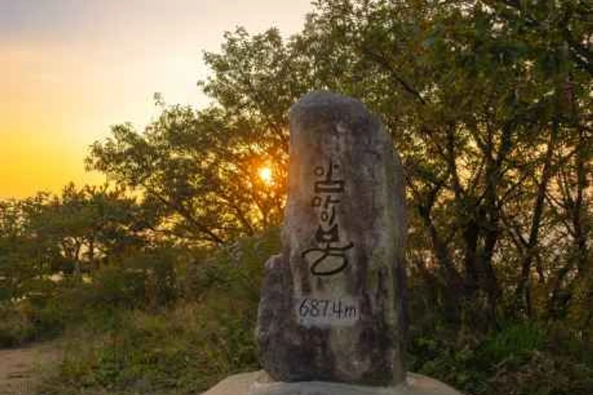 마이산 단체 여행 (출처 : 한국관광공사)