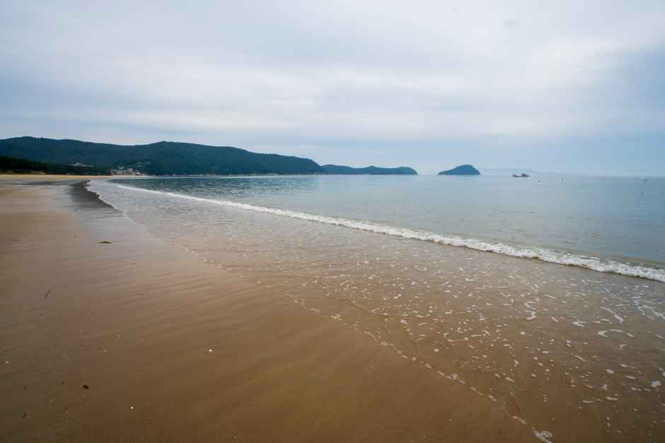 남해 캠핑 (출처 : 한국관광공사)