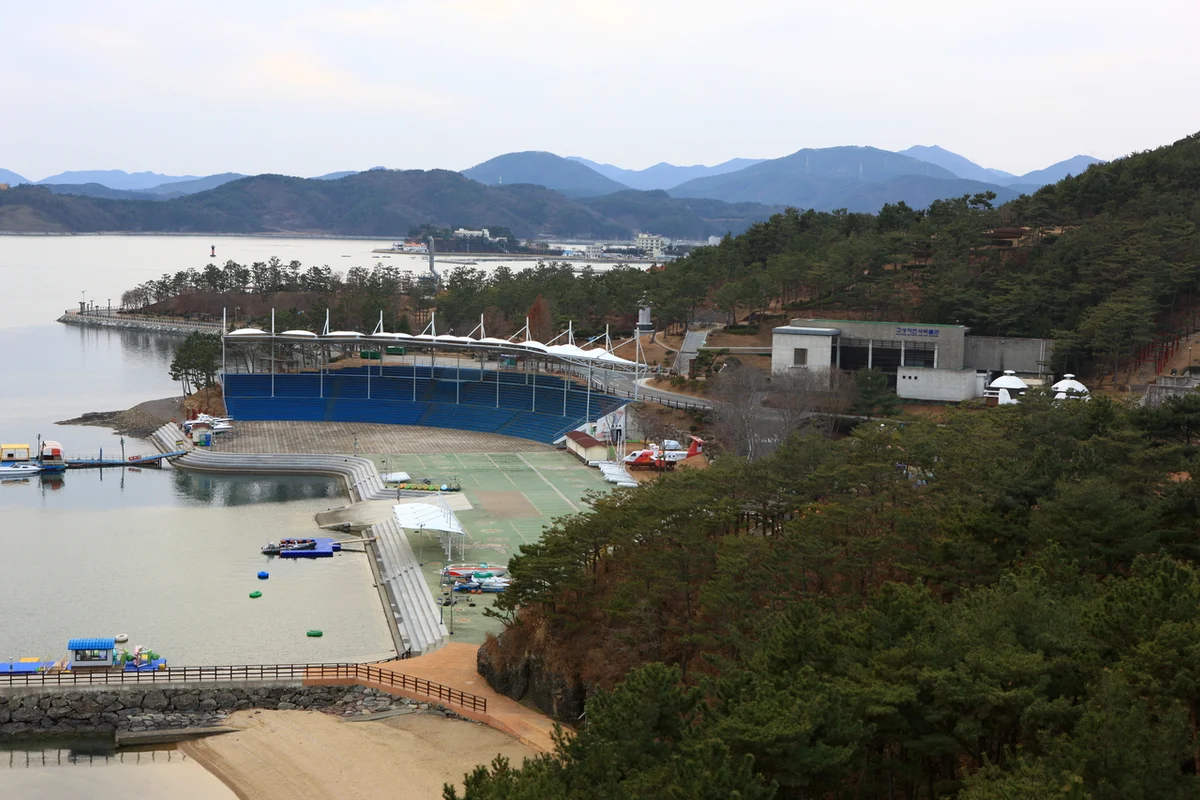 팜 풀빌라펜션 - 경남 여행 여행