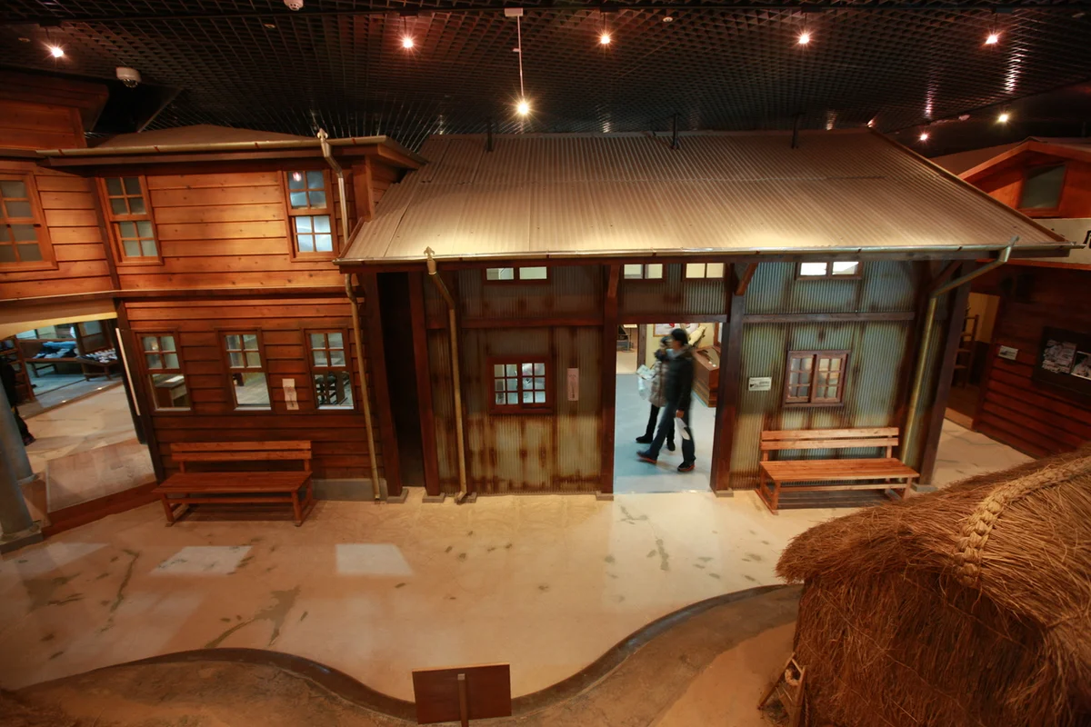 군산근대역사박물관 풀빌라: 특별한 경험을 위한 제안 - 군산여행 여행