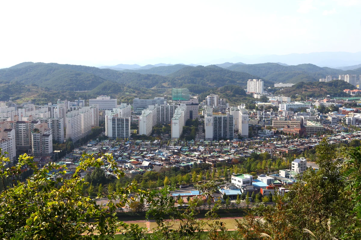 망진산 봉수대 - 진주남강유등축제 여행