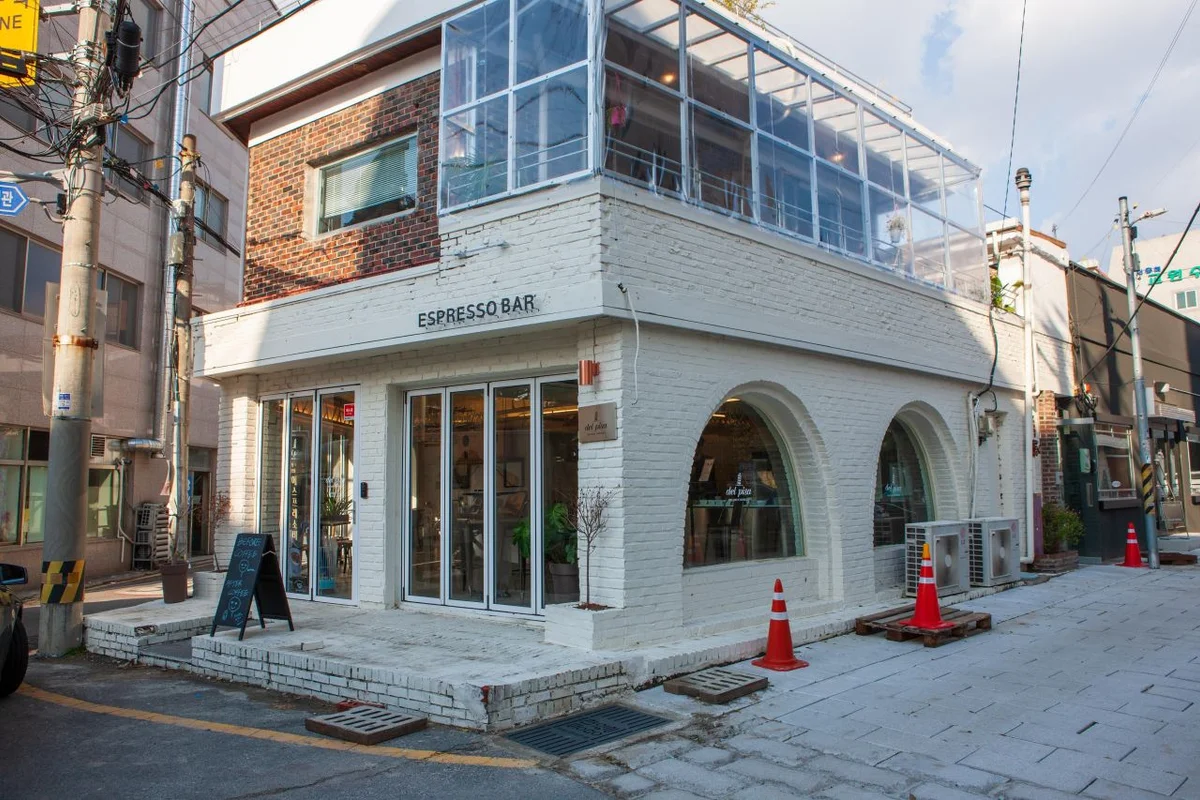 동명동 축제 (출처 : 한국관광공사)