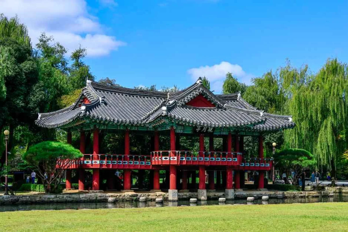 광한루원: 남원시 커플 여행의 시작 - 남원여행 여행