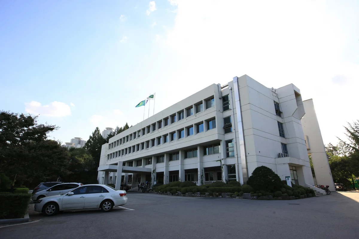 정관 해안 산책로 (출처 : 한국관광공사)