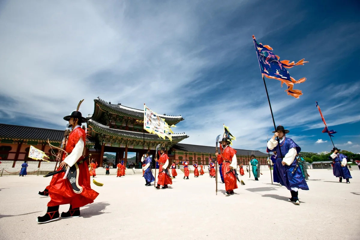 교대 축제 (출처 : 한국관광공사)